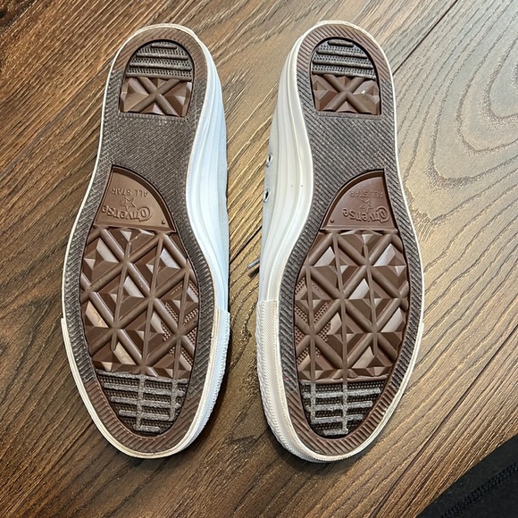 Converse Shoreline Slip shoes (size 7) - Picture 5 of 5